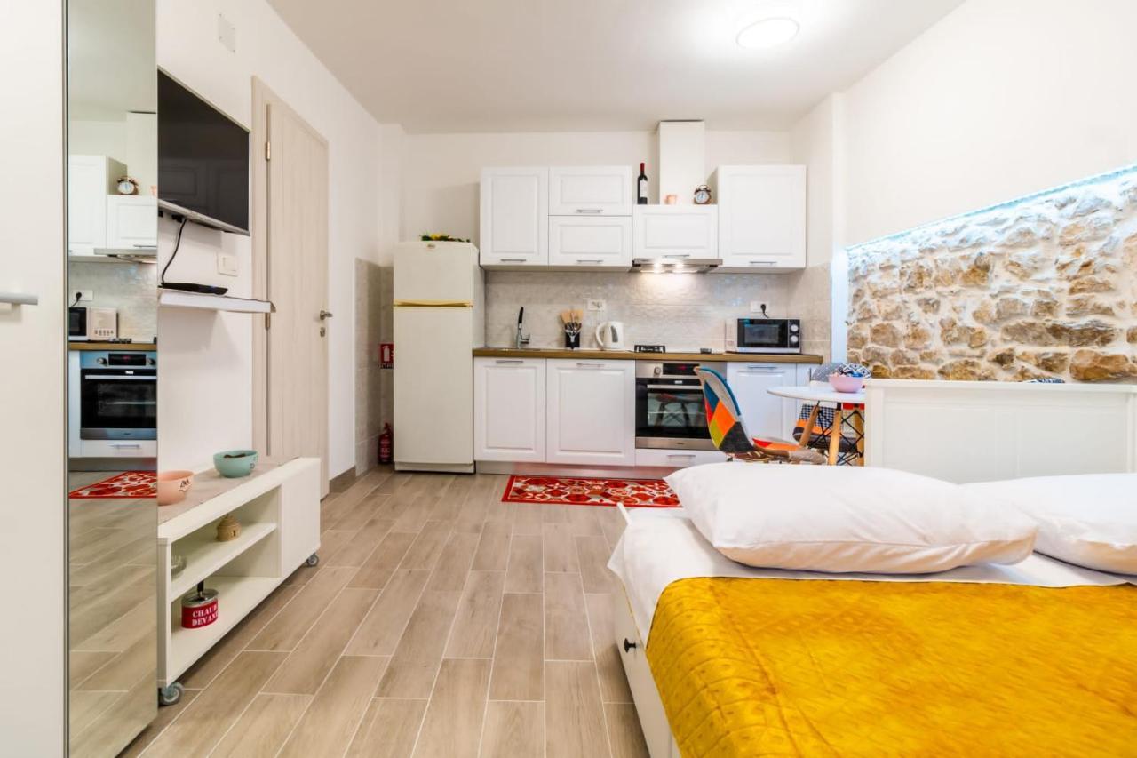 Studio Apartman Mirela Kastel Stafilic Kaštela 외부 사진